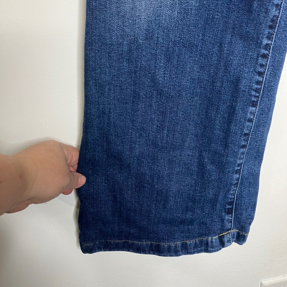 Gap authentic flare jeans women's size 29R trendy modern contemporary‎ western - Picture 3 of 9